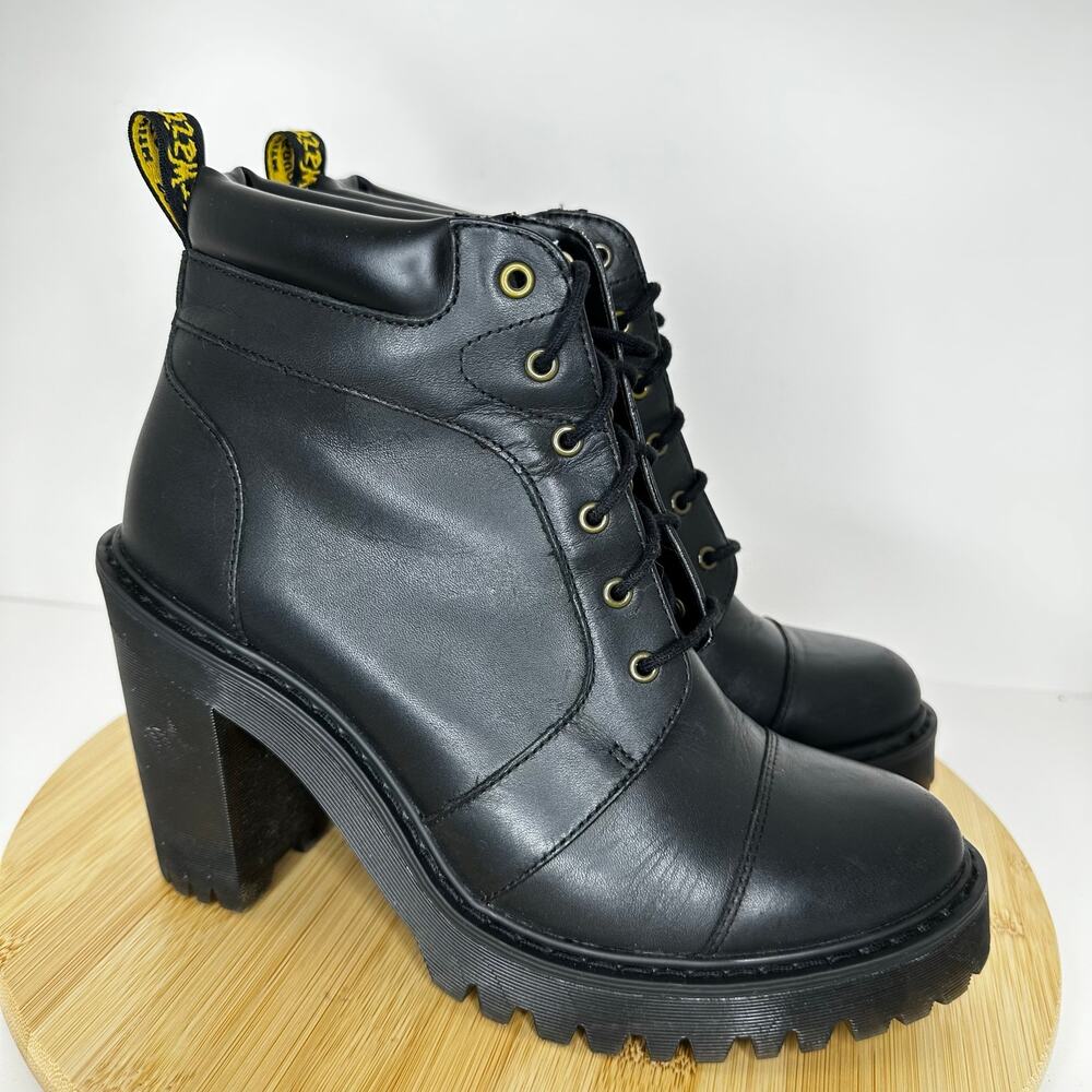 Dr. Martens Averil Black Leather Heeled Ankle Boots Lace Up Size 8